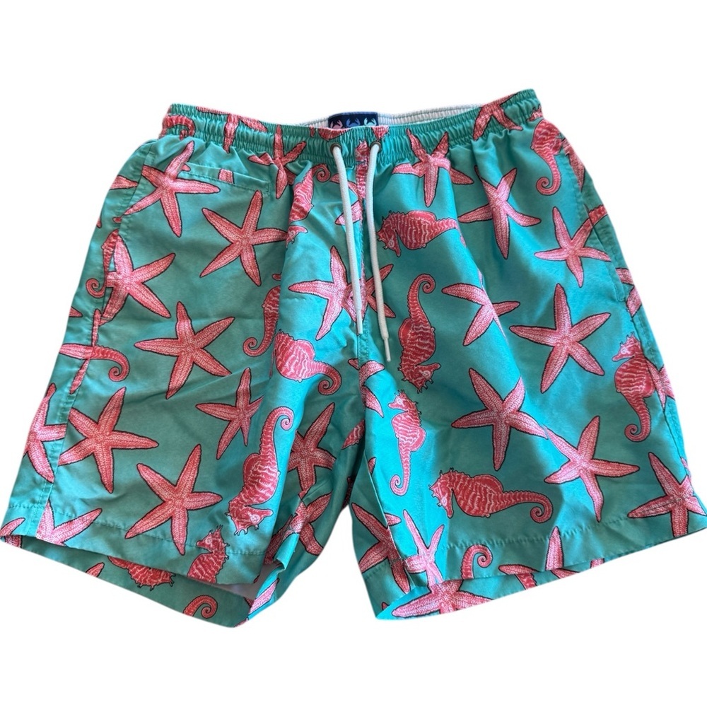 Men's Charleston Threads Starfish and Seahorse Print Swim Trunks M
